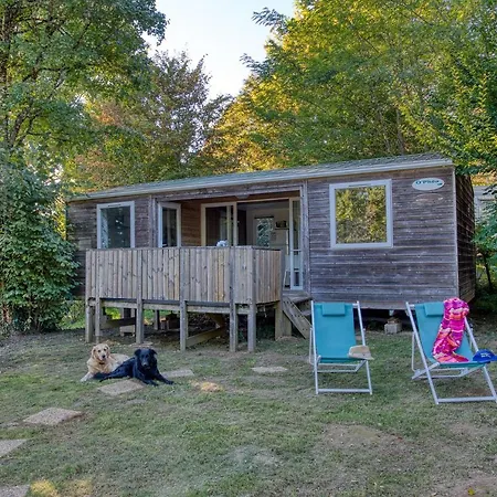 Camping Brin d'Amour Les Eyzies Extérieur photo